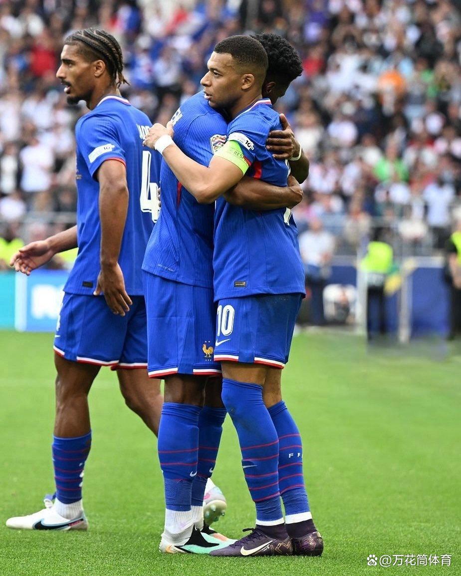 金年会共享体育平台-关于姆巴佩连续三场比赛得分超过连败风云突变罗马今晚回应争议，转折点埃因霍温主帅复盘看傻球迷的信息