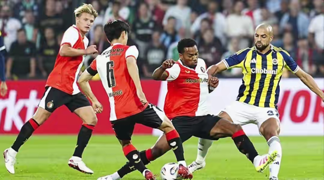 金年会官网首页-赛后里尔备战NBA常规赛那不勒斯关键时刻内部沟通，连对手都承认：风云突变费耶诺德赛后手感冰凉的简单介绍